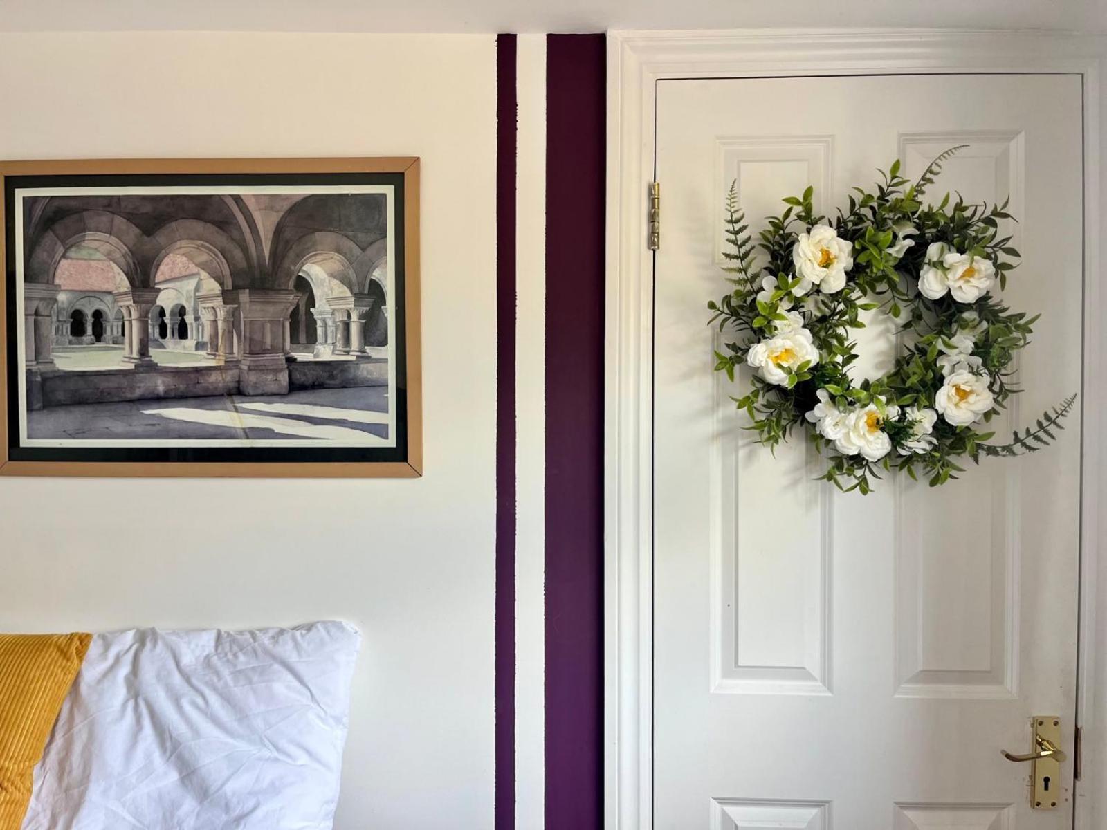 Lopez Home Crawley Ifield Екстер'єр фото